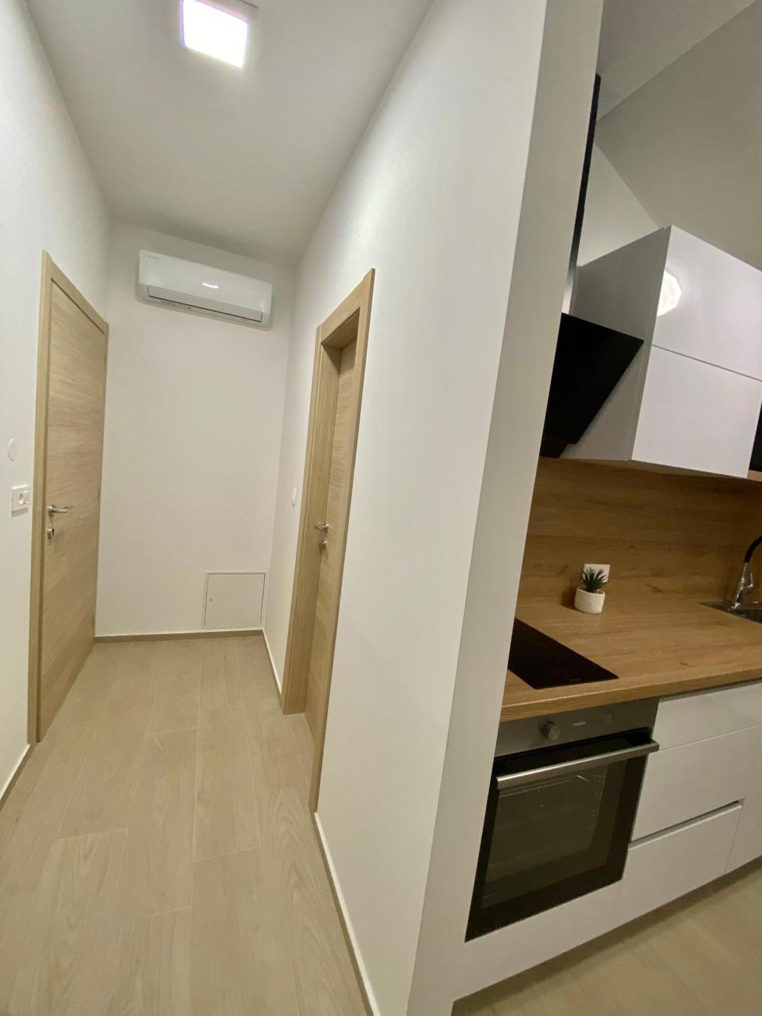Theros Bibinje Exteriér fotografie